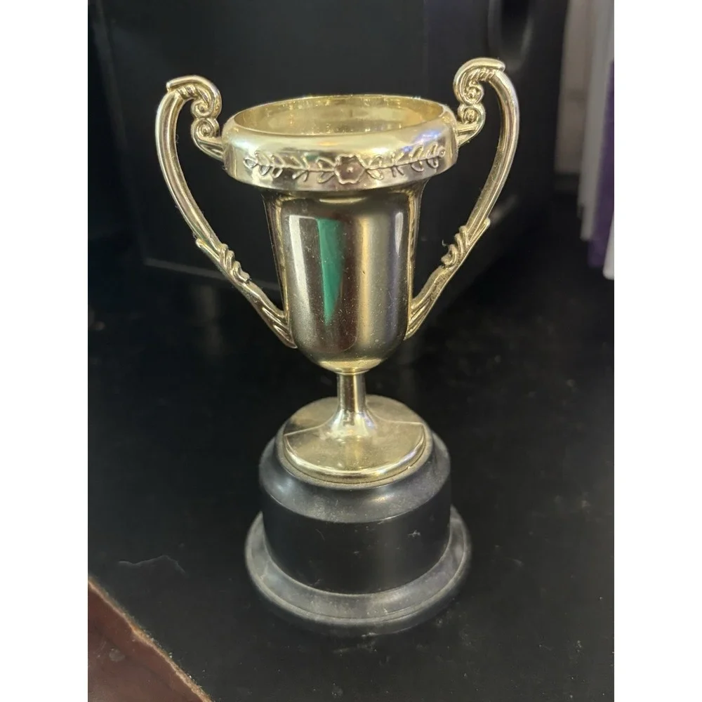 Worlds Greatest Lover Champion Plastic Trophy Novelty Husband Wife Spouse